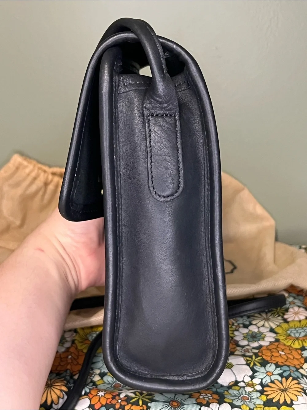Vintage Coach Scooter - Black